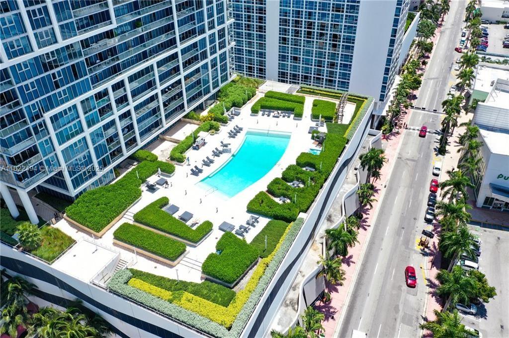 NORTH CARILLON BEACH COND - Residential Lease