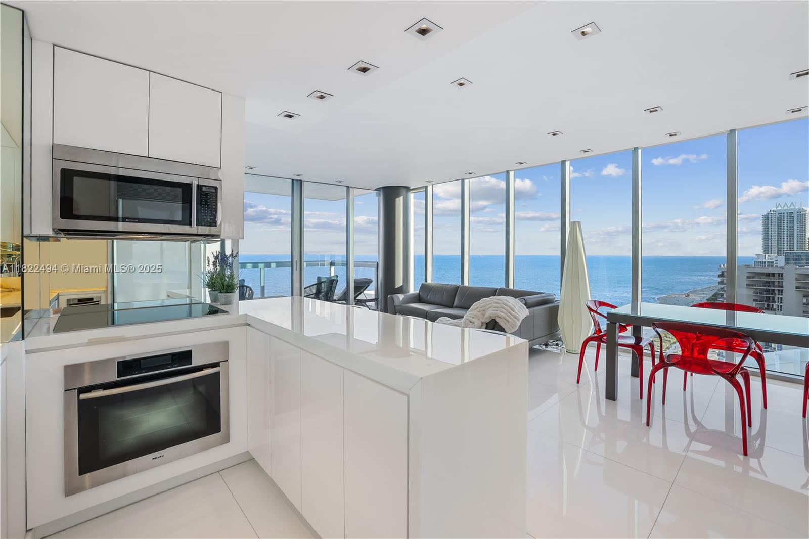 NORTH CARILLON BEACH COND - Residential Lease