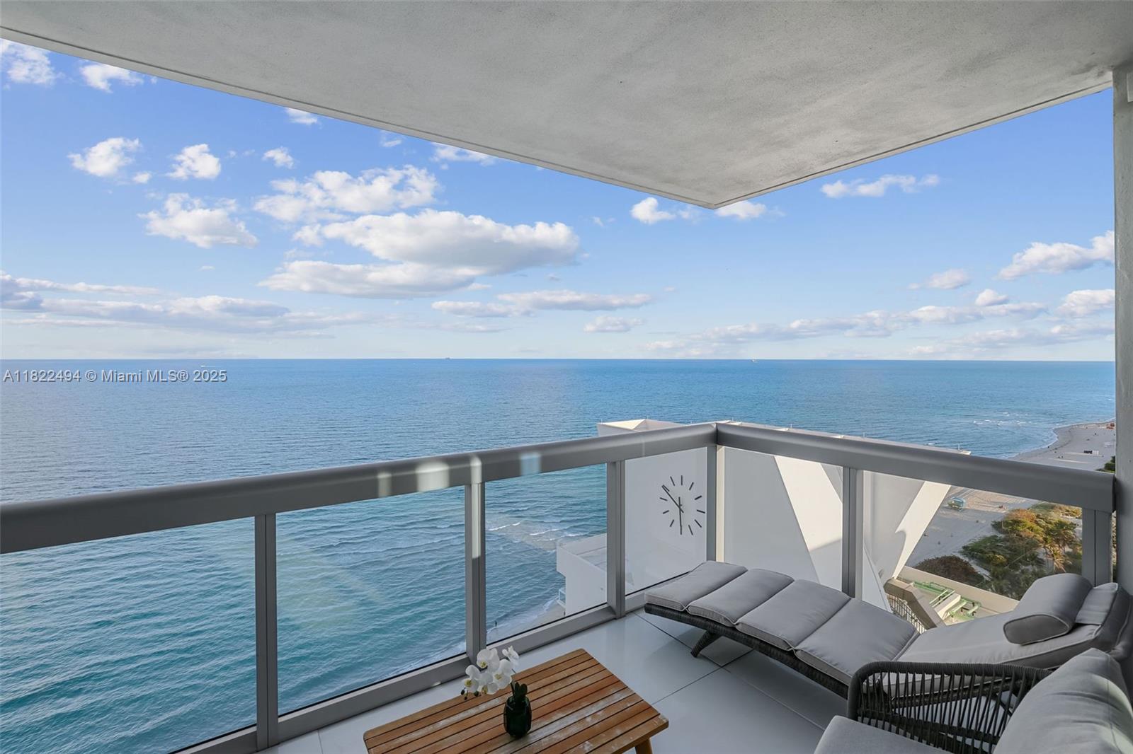 NORTH CARILLON BEACH COND - Residential Lease