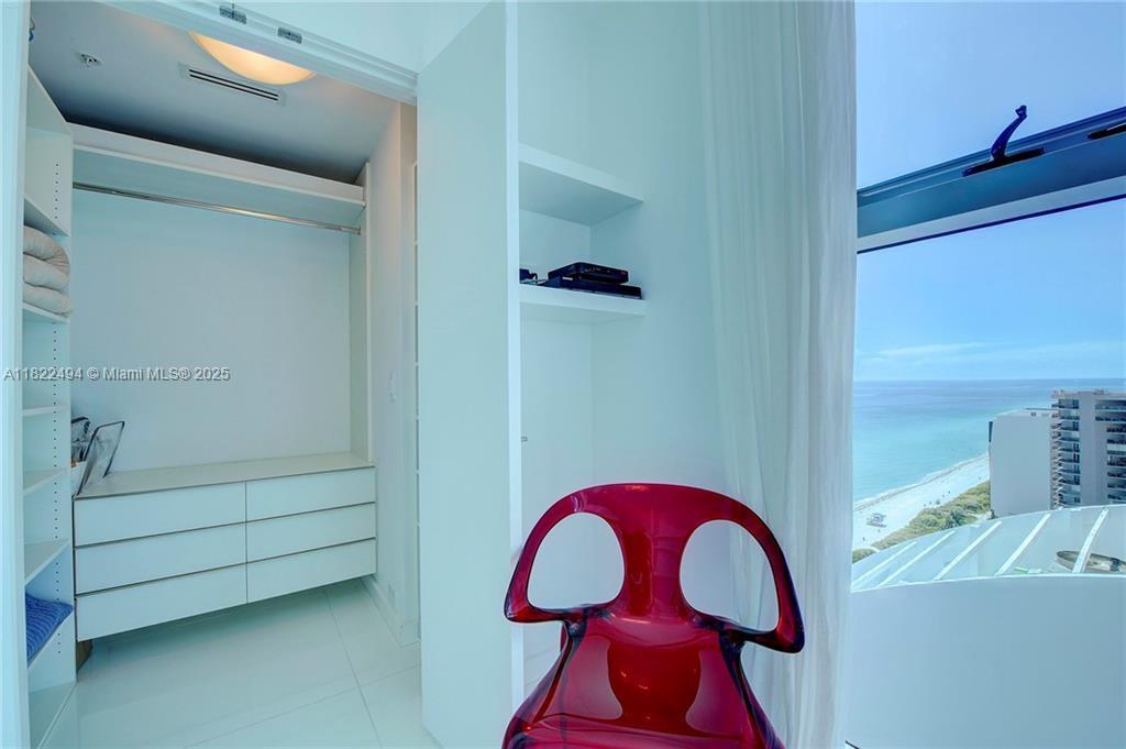 NORTH CARILLON BEACH COND - Residential Lease