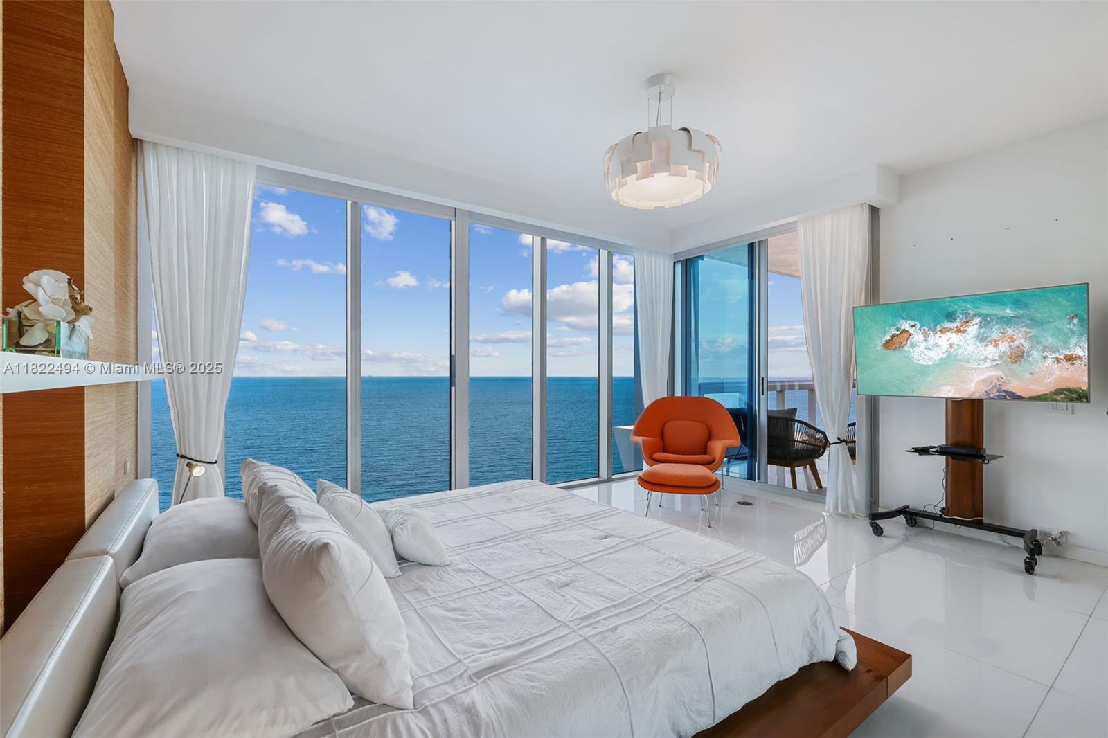 NORTH CARILLON BEACH COND - Residential Lease