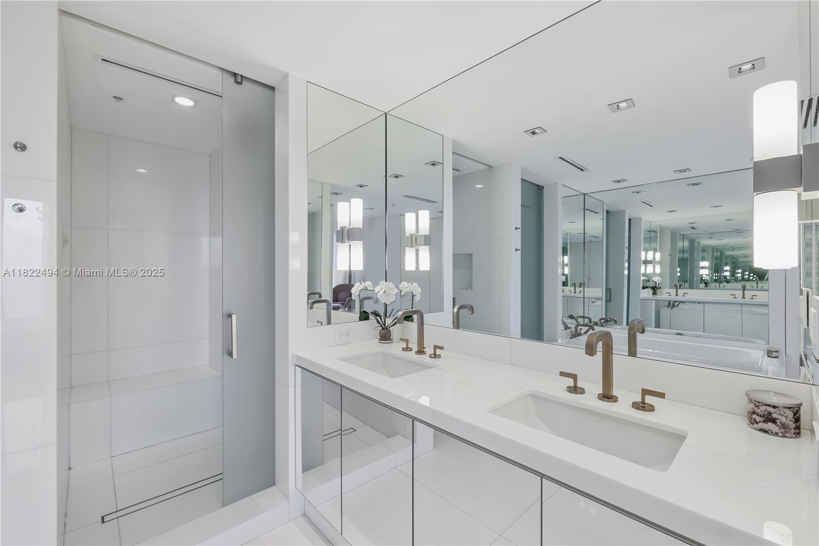 NORTH CARILLON BEACH COND - Residential Lease