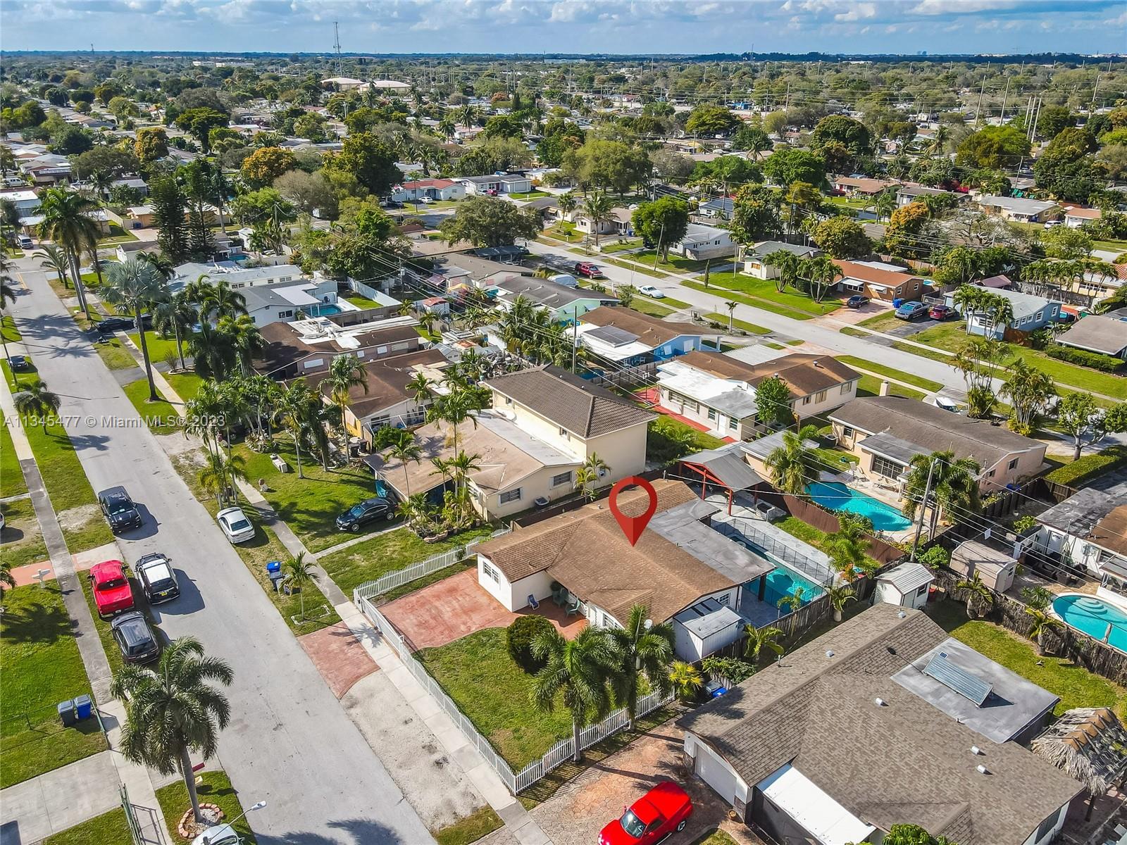 DRIFTWOOD PLAZA - Residential