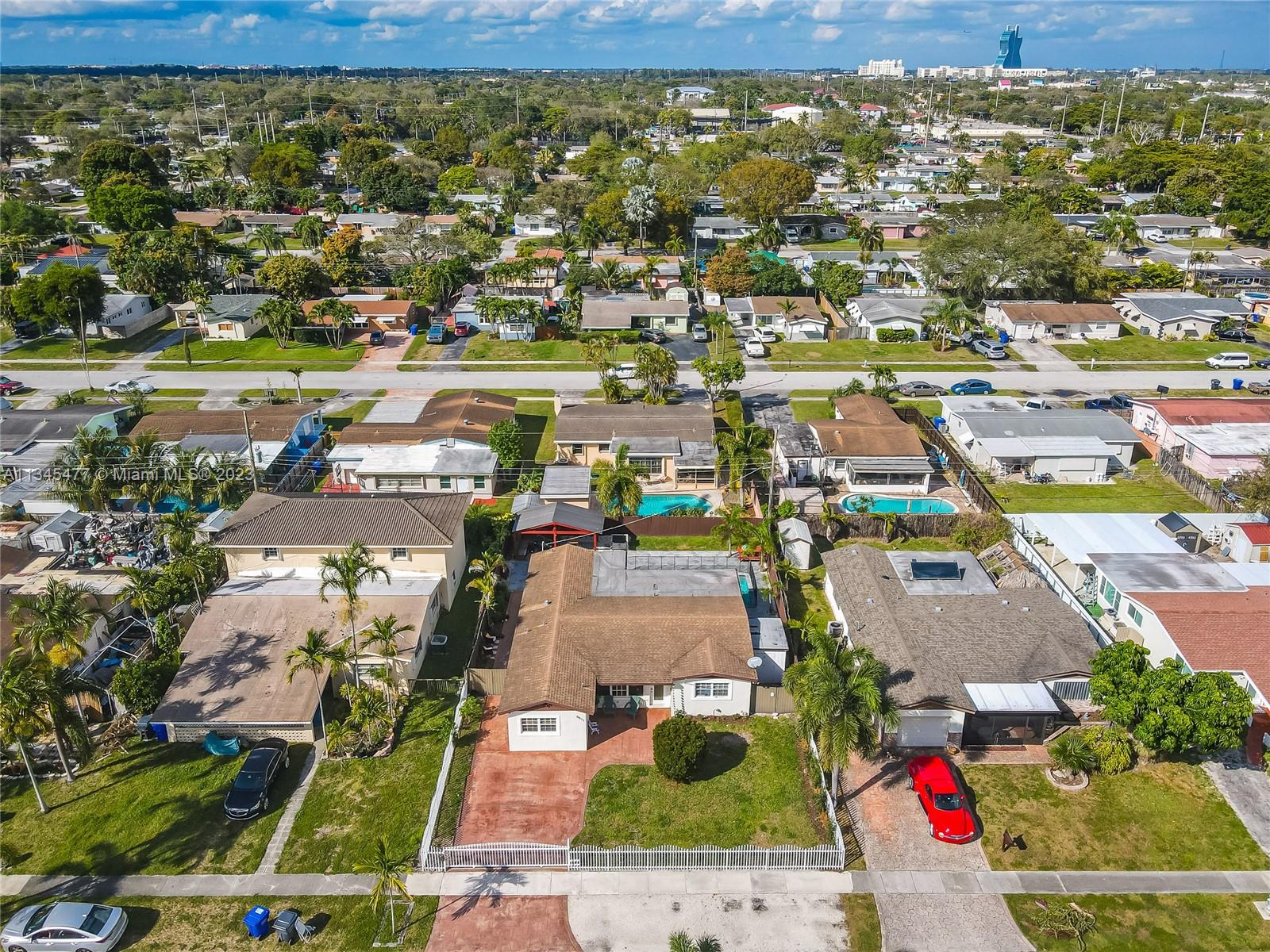 DRIFTWOOD PLAZA - Residential