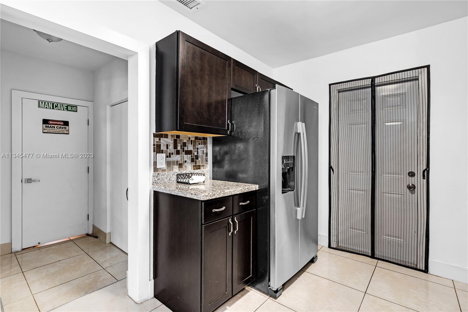 DRIFTWOOD PLAZA - Residential