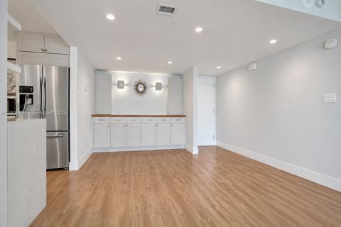 Tiny photo for 3900 Galt Ocean Dr #1615, Fort Lauderdale, FL 33308 (MLS # A12007854)