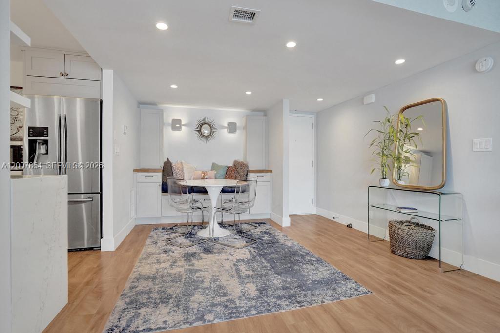 PLAYA DEL MAR CONDO - Residential