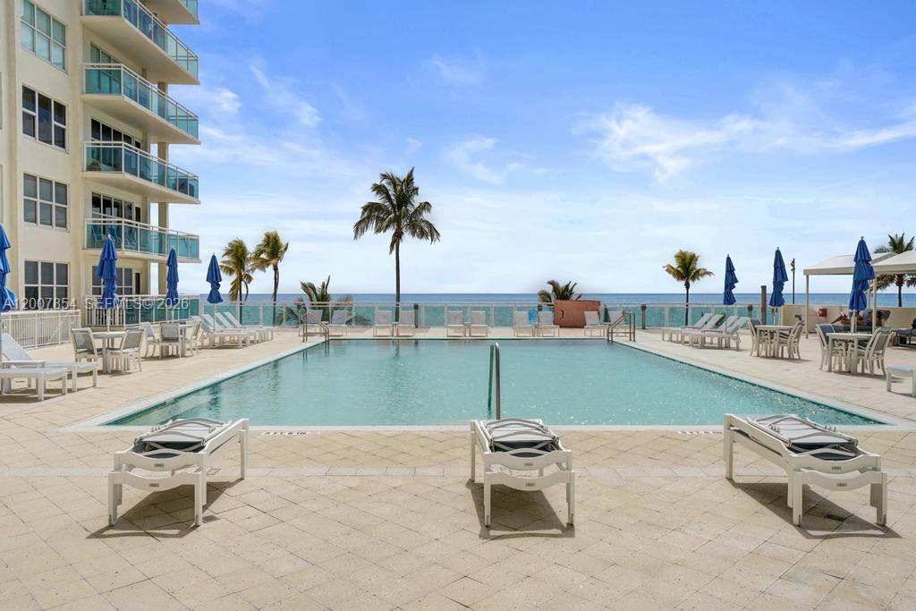 PLAYA DEL MAR CONDO - Residential