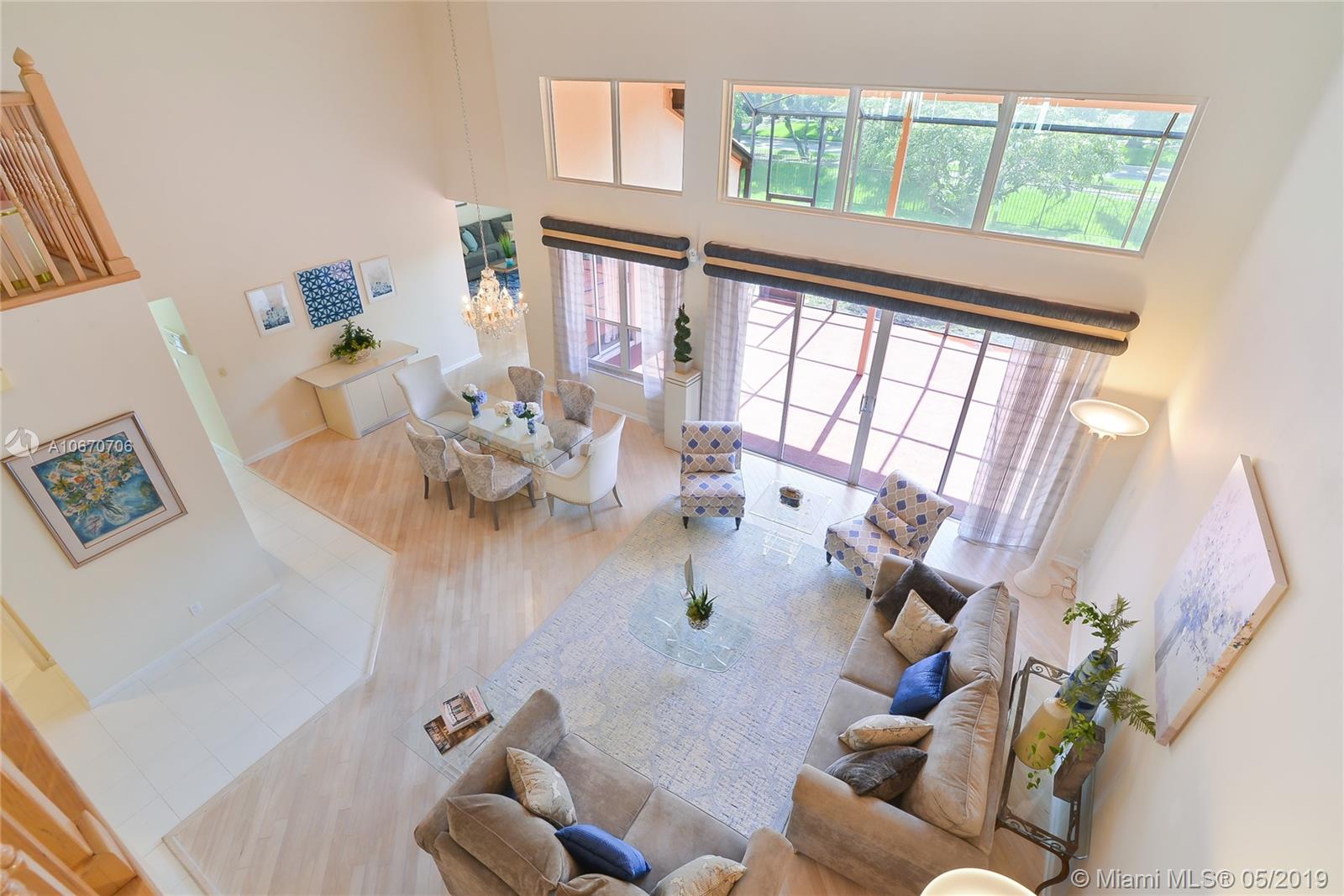 EMBASSY LAKES ESTATES - Residential