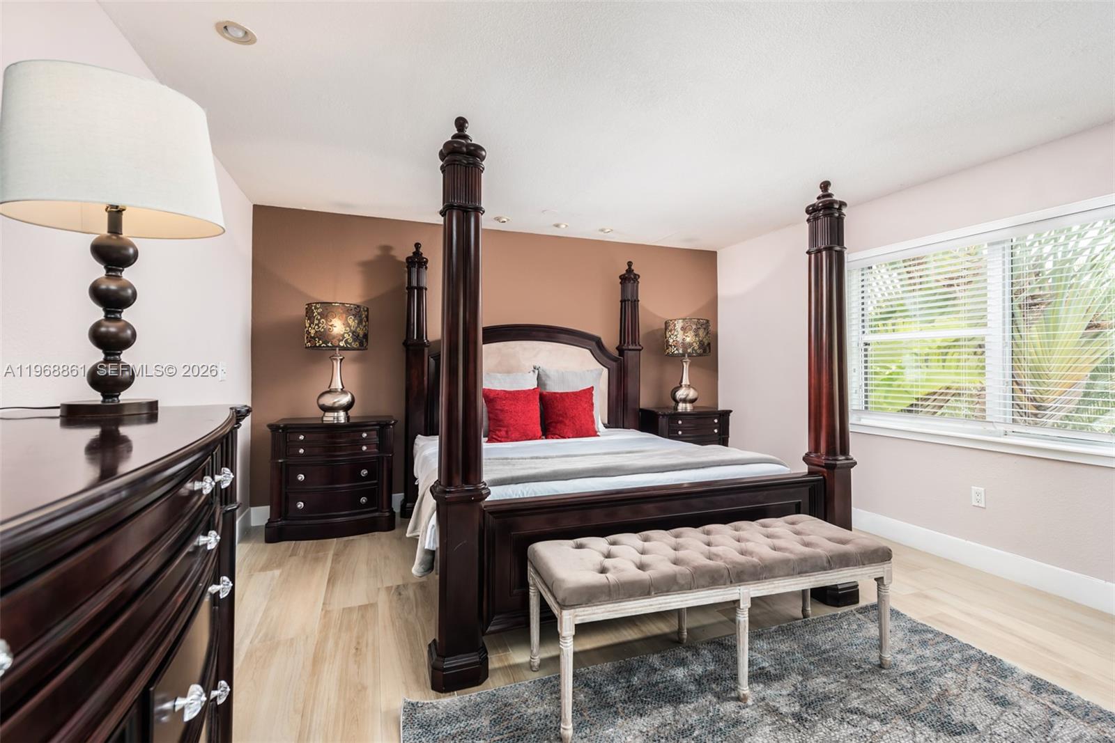 BISCAYNE RIVER HEIGHTS - Residential