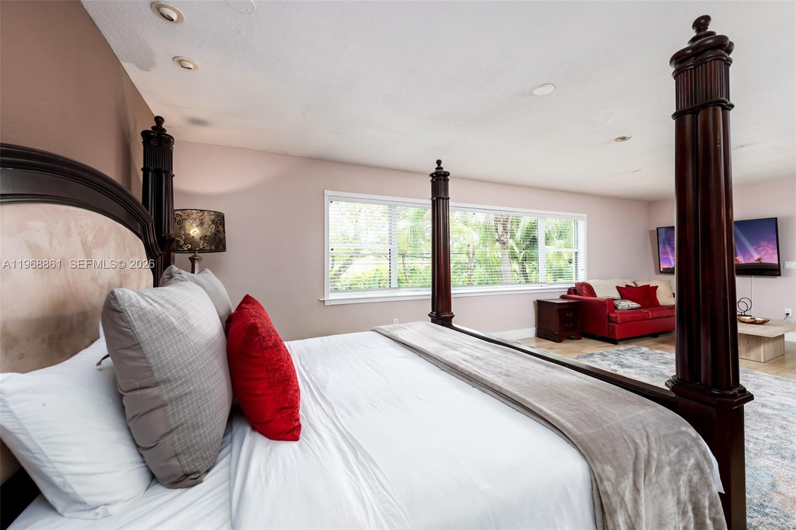 BISCAYNE RIVER HEIGHTS - Residential