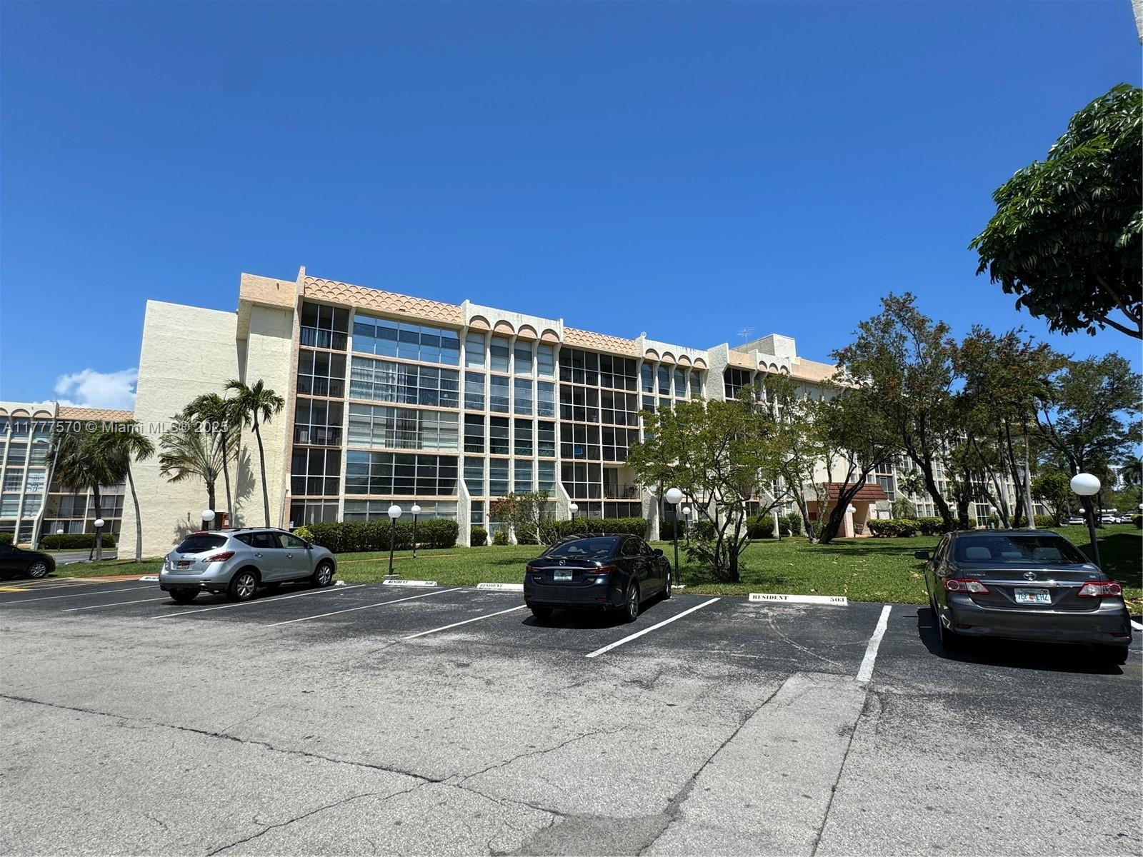 Rental Property at 851 Three Islands Blvd 407, Hallandale Beach, Broward County, Florida - Bedrooms: 1 
Bathrooms: 2  - $2,000 MO.