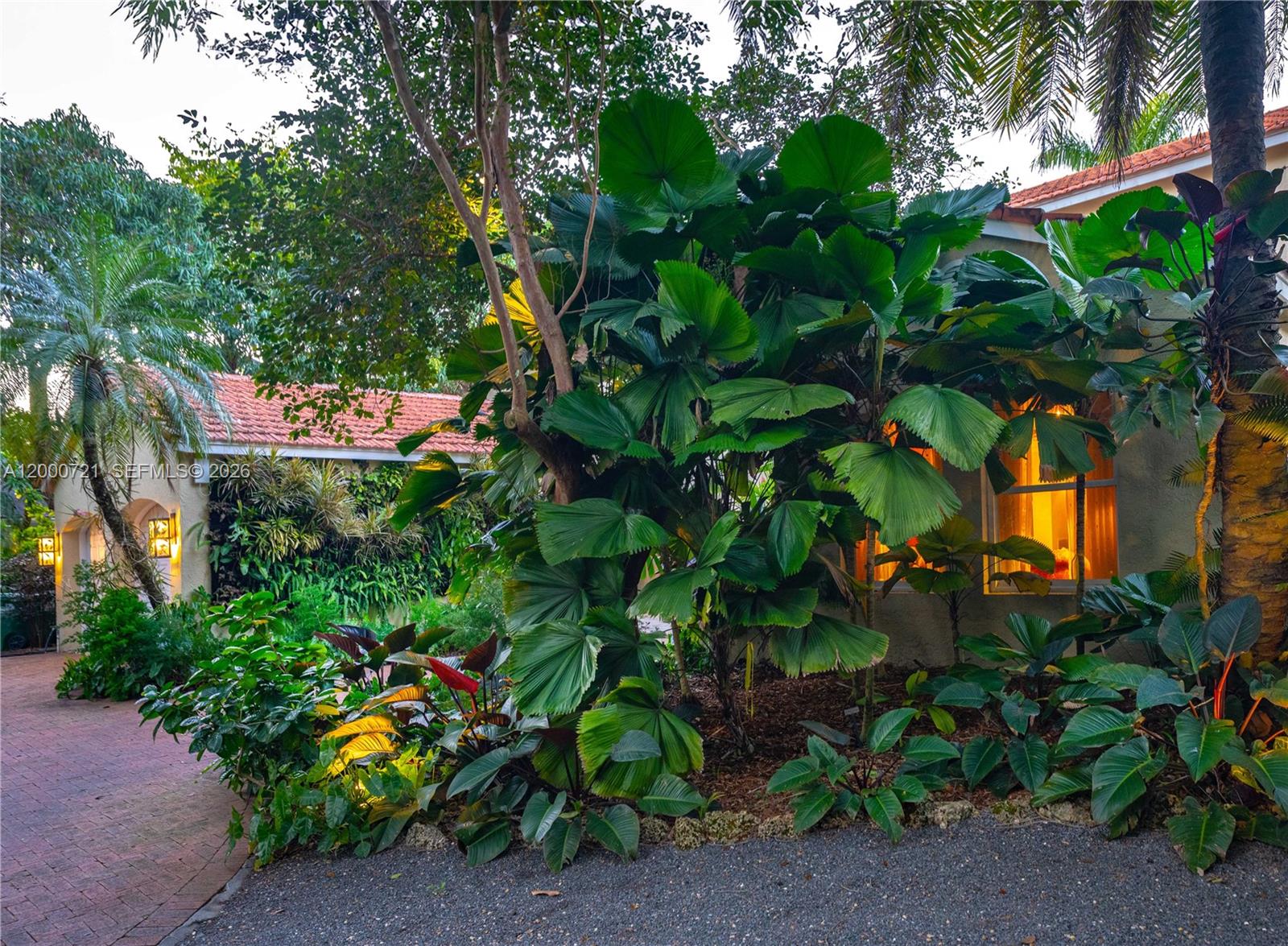 COCOA PLUM HEIGHTS SUB - Land