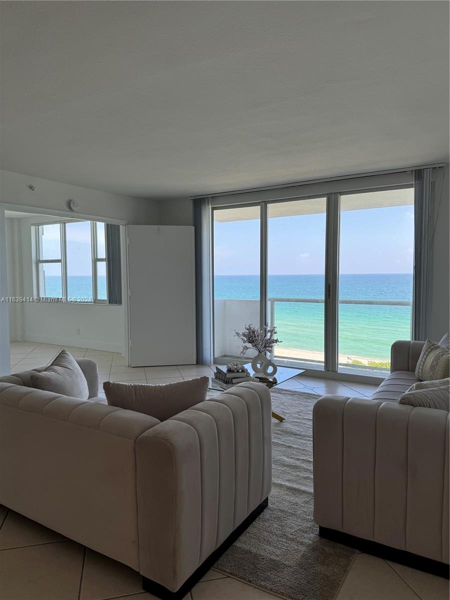 9195 Collins Ave 801