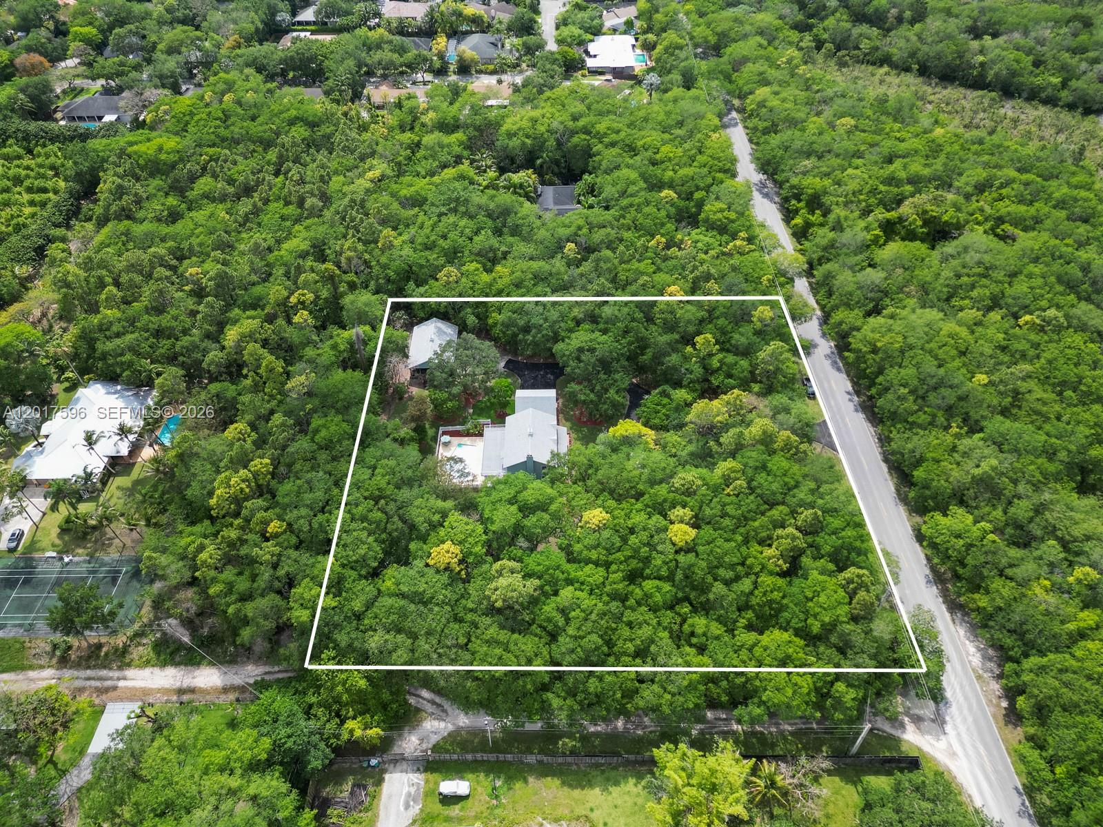 REDLANDS - Residential