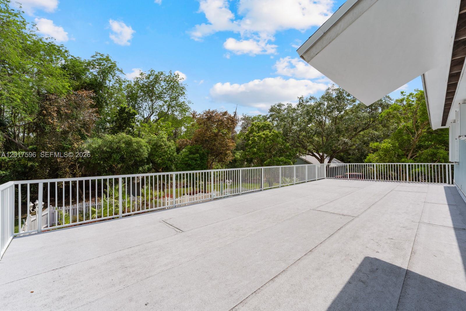 REDLANDS - Residential