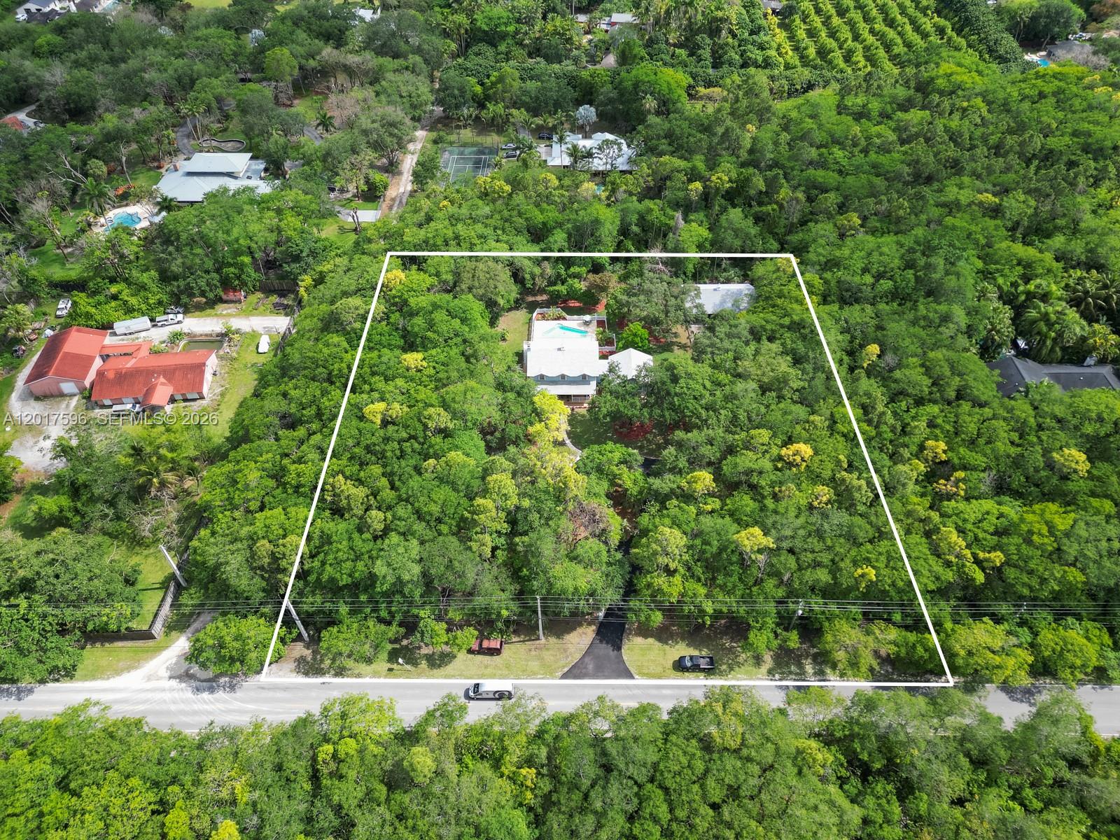 REDLANDS - Residential