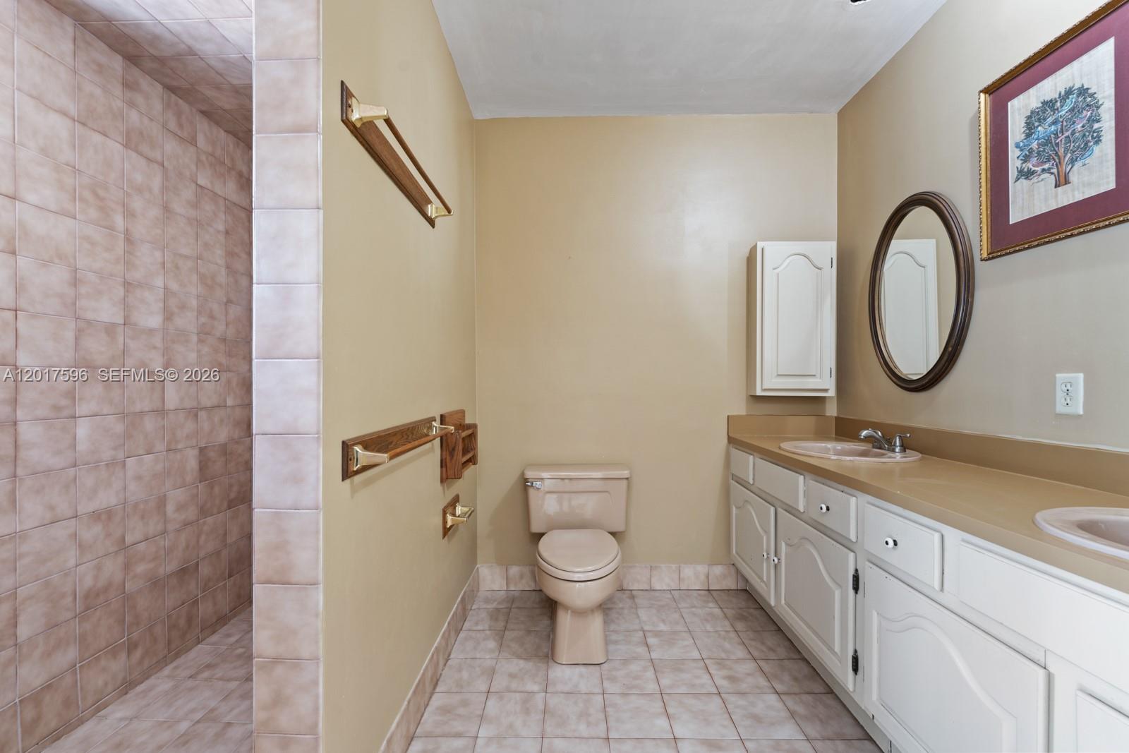 REDLANDS - Residential