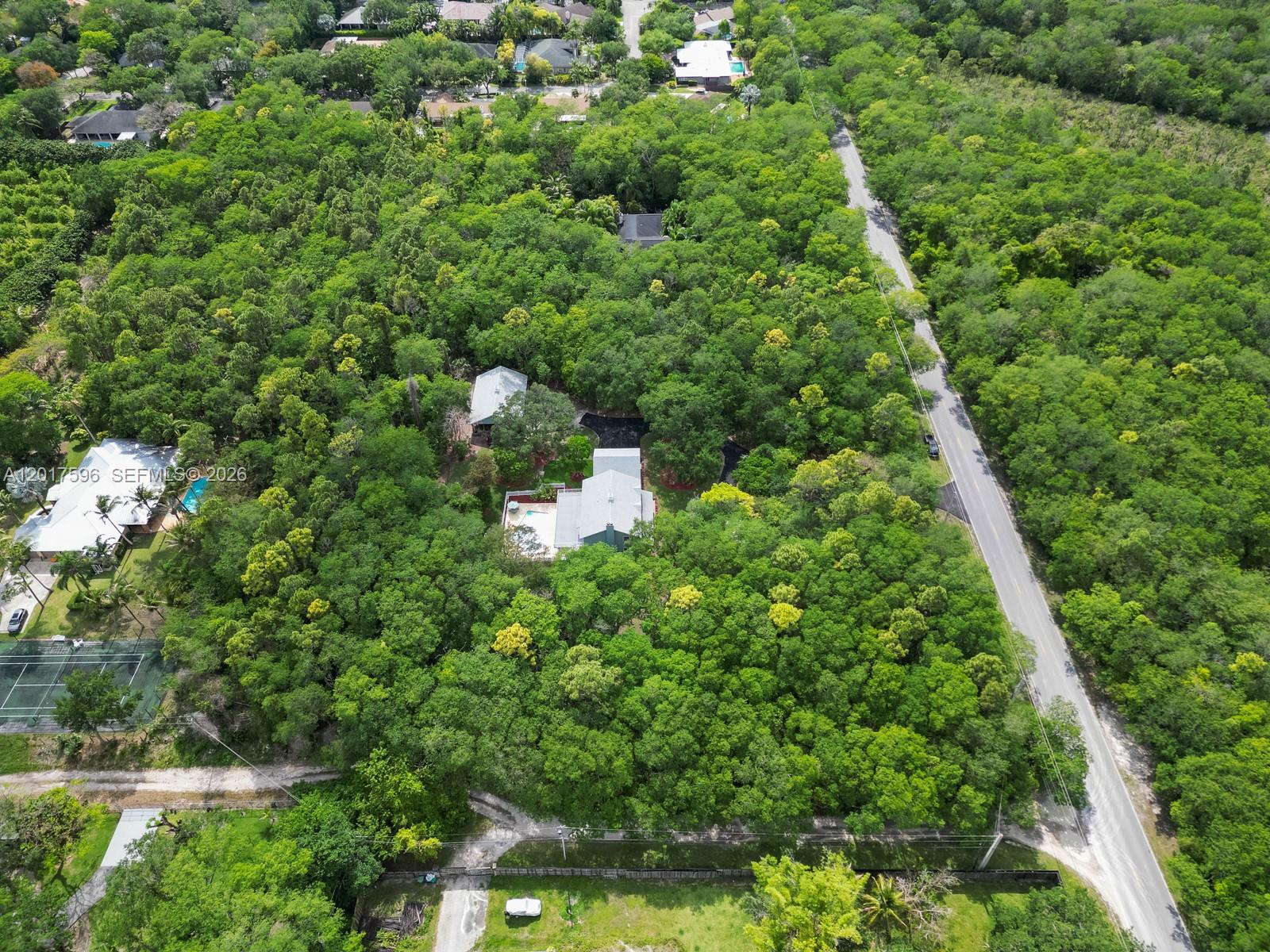 REDLANDS - Residential