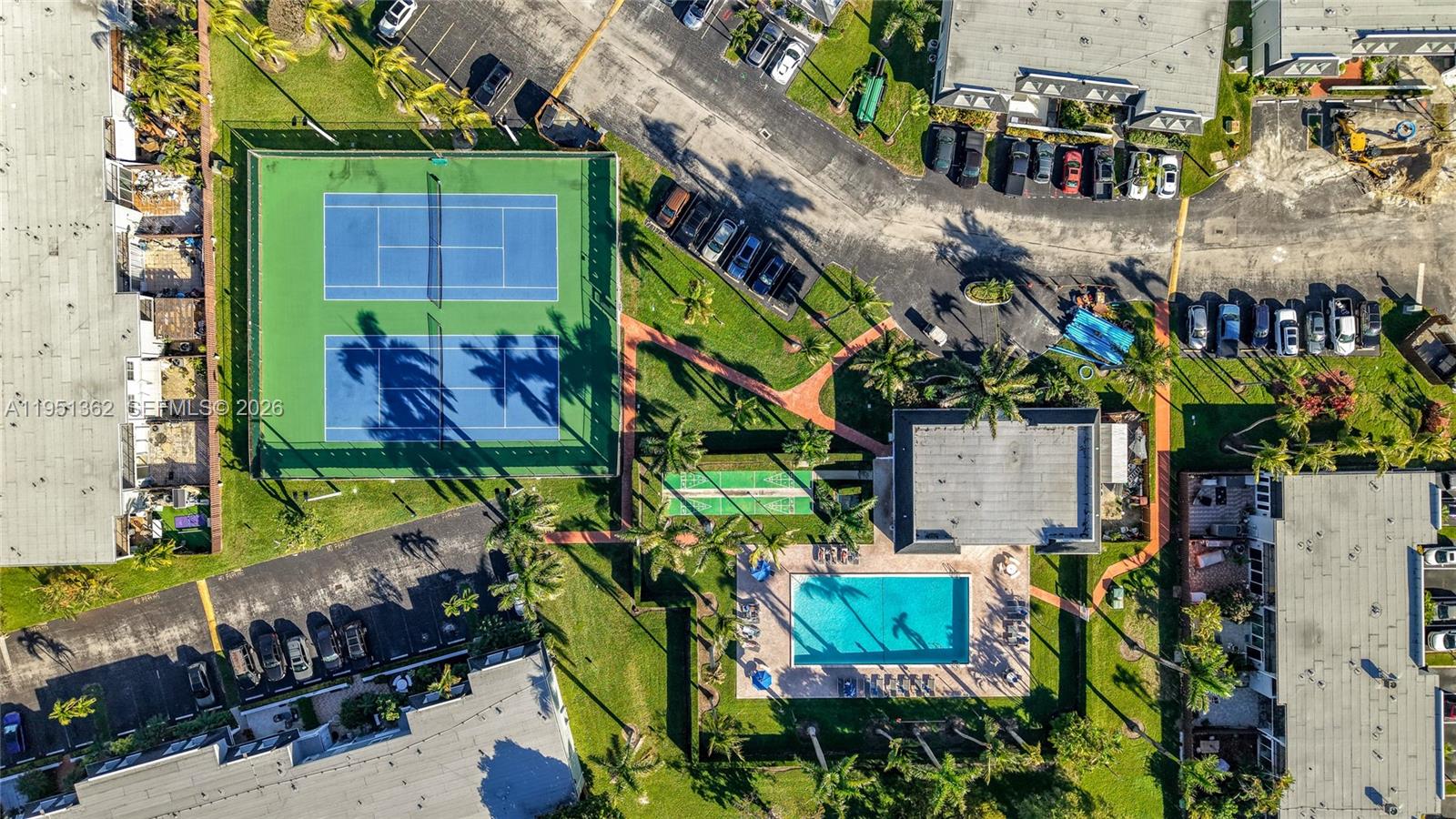 VENETIAN PARK IV CONDO - Residential