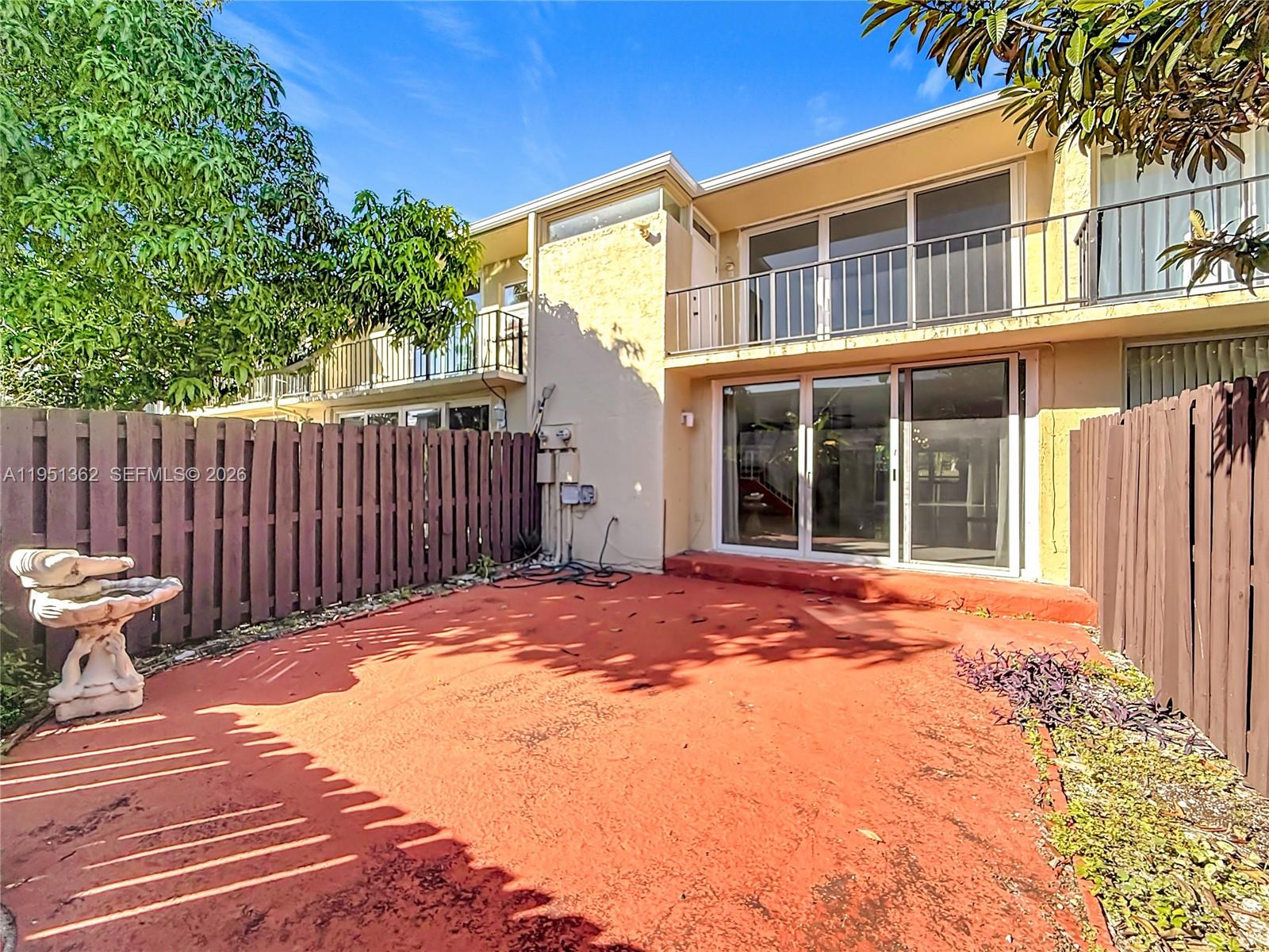 VENETIAN PARK IV CONDO - Residential