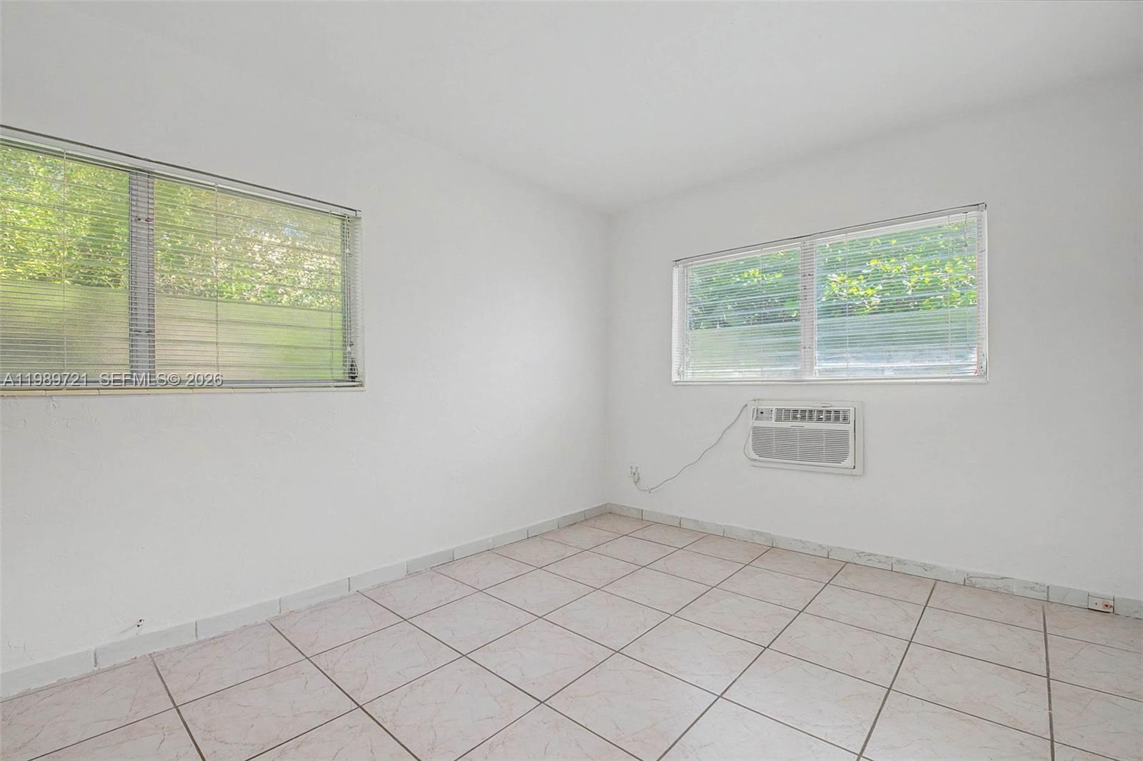 CORAL GABLES SEC K REV - Residential Lease