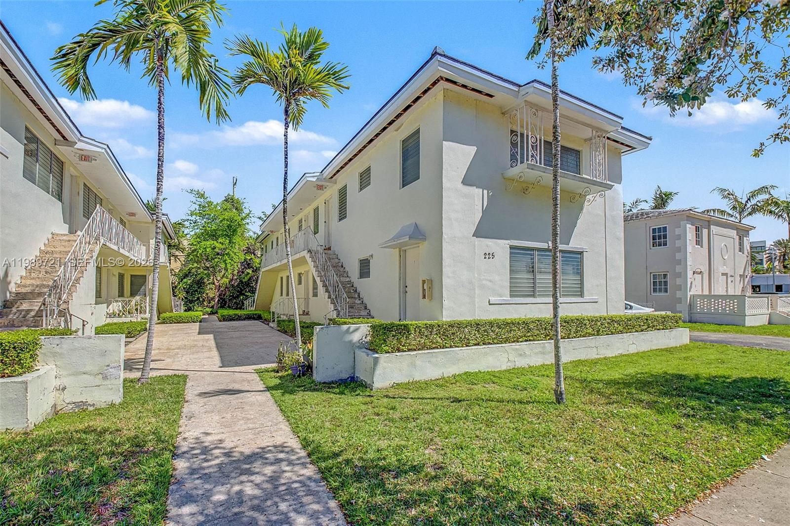 CORAL GABLES SEC K REV - Residential Lease