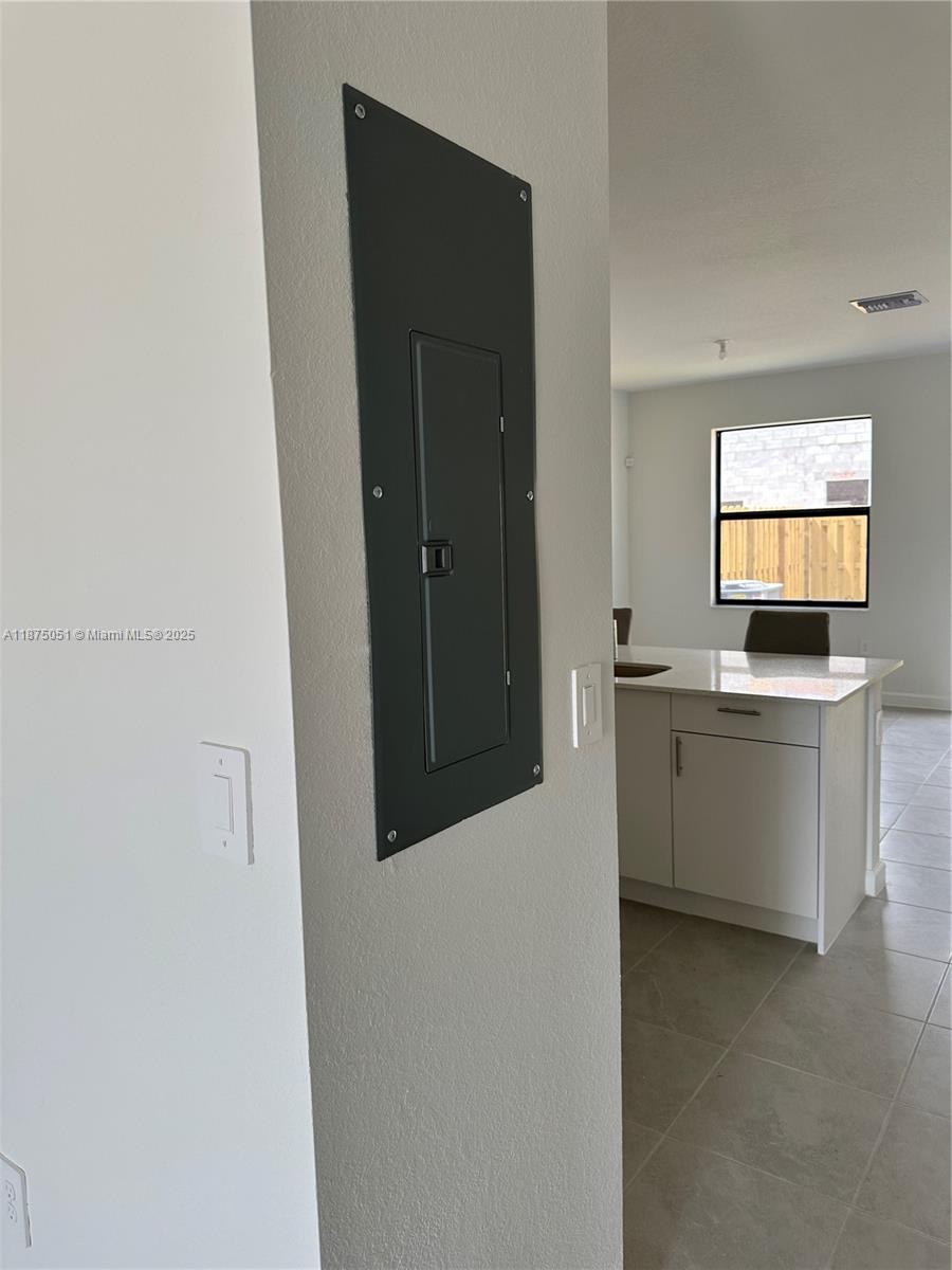 SILVER PALM RESIDENTIAL H - Residential