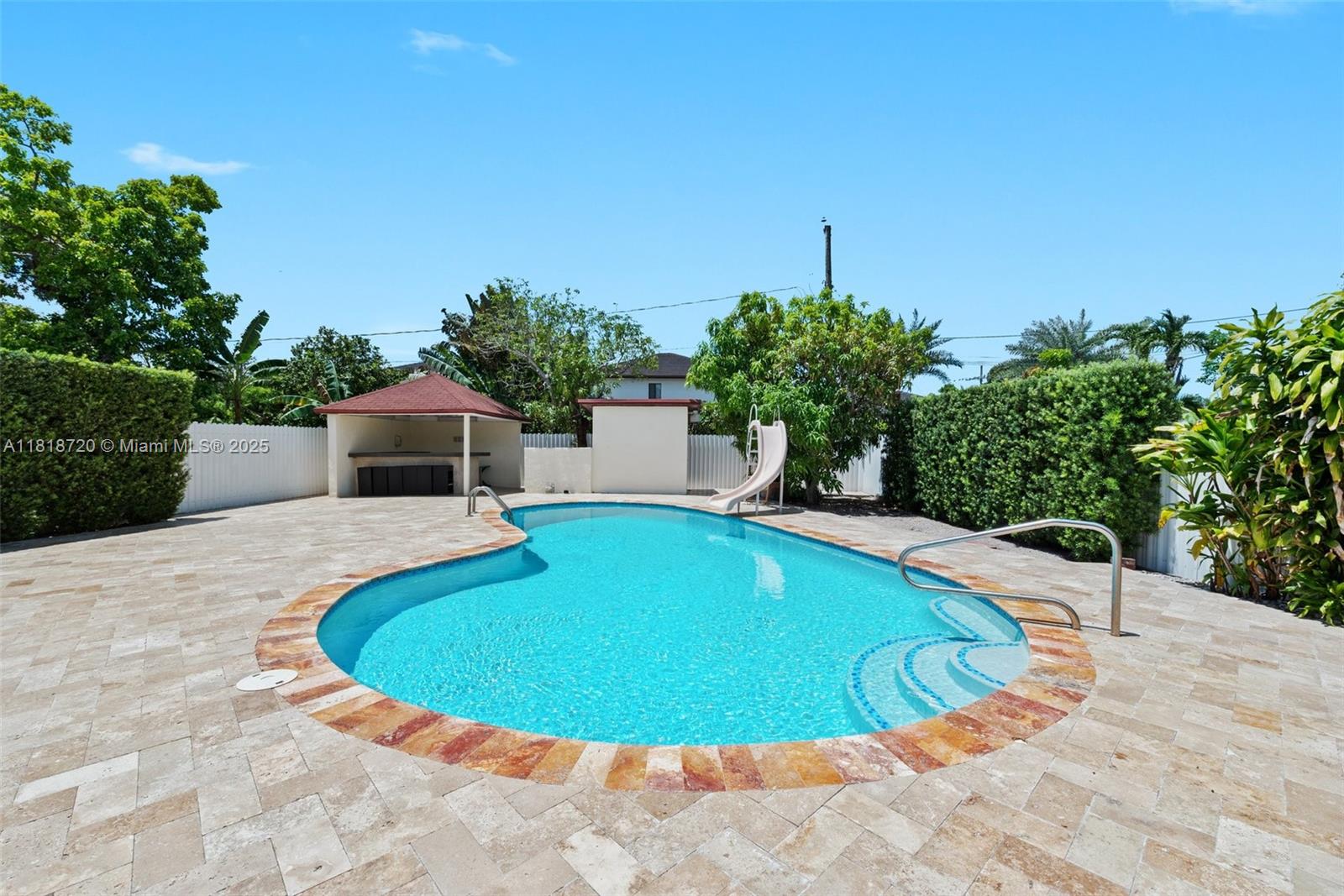 CORAL VILLAS REV - Residential