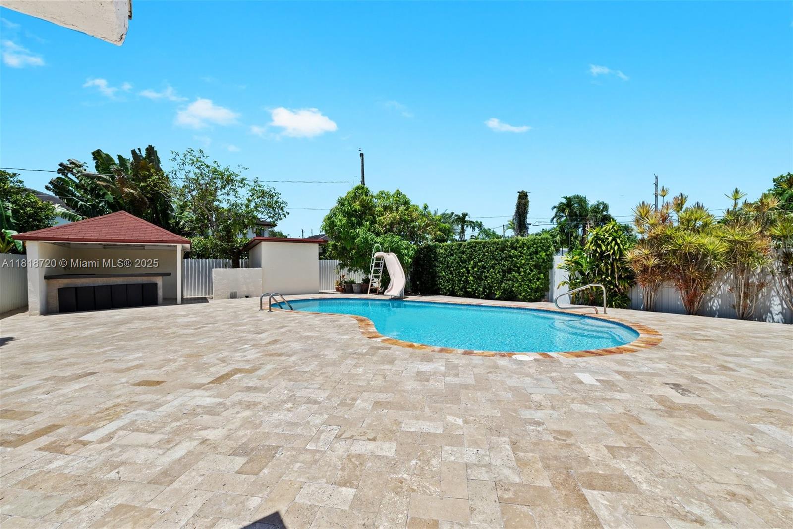 CORAL VILLAS REV - Residential