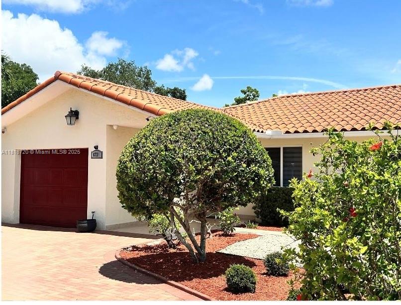 CORAL VILLAS REV - Residential