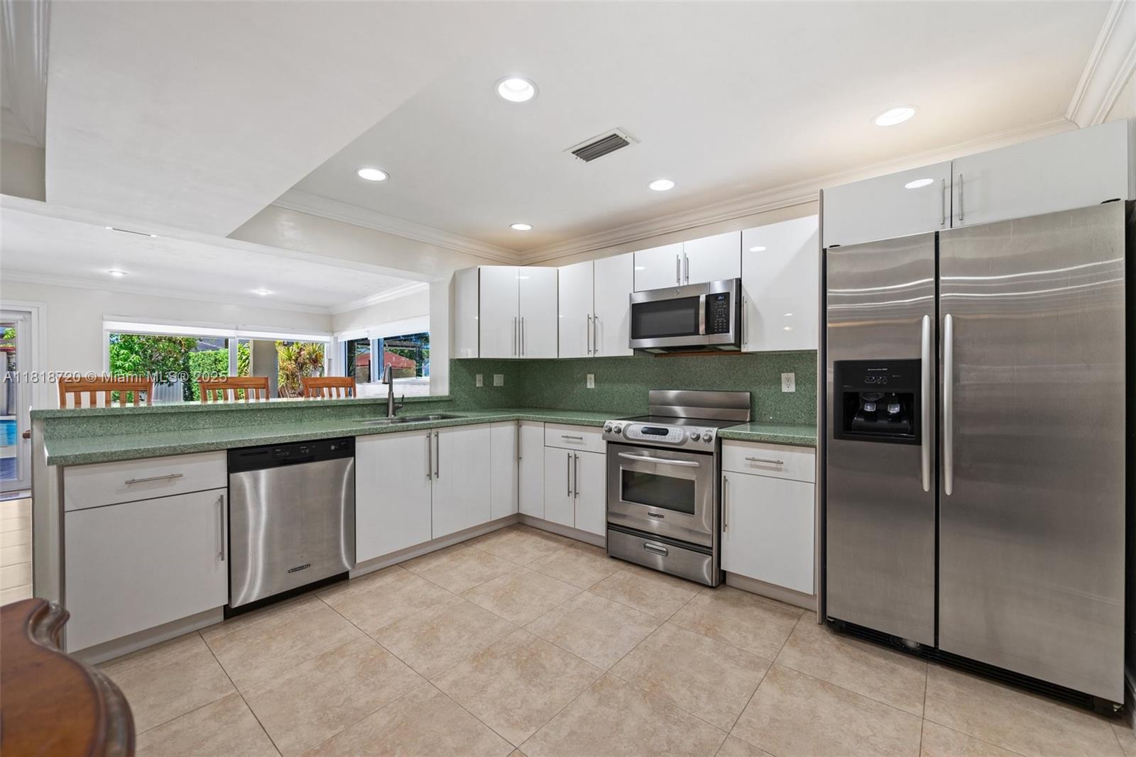CORAL VILLAS REV - Residential