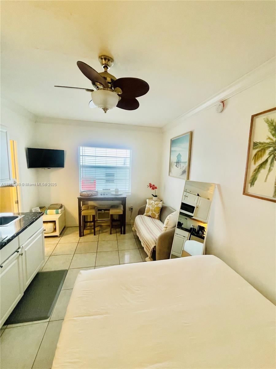 335 Ocean Dr 335