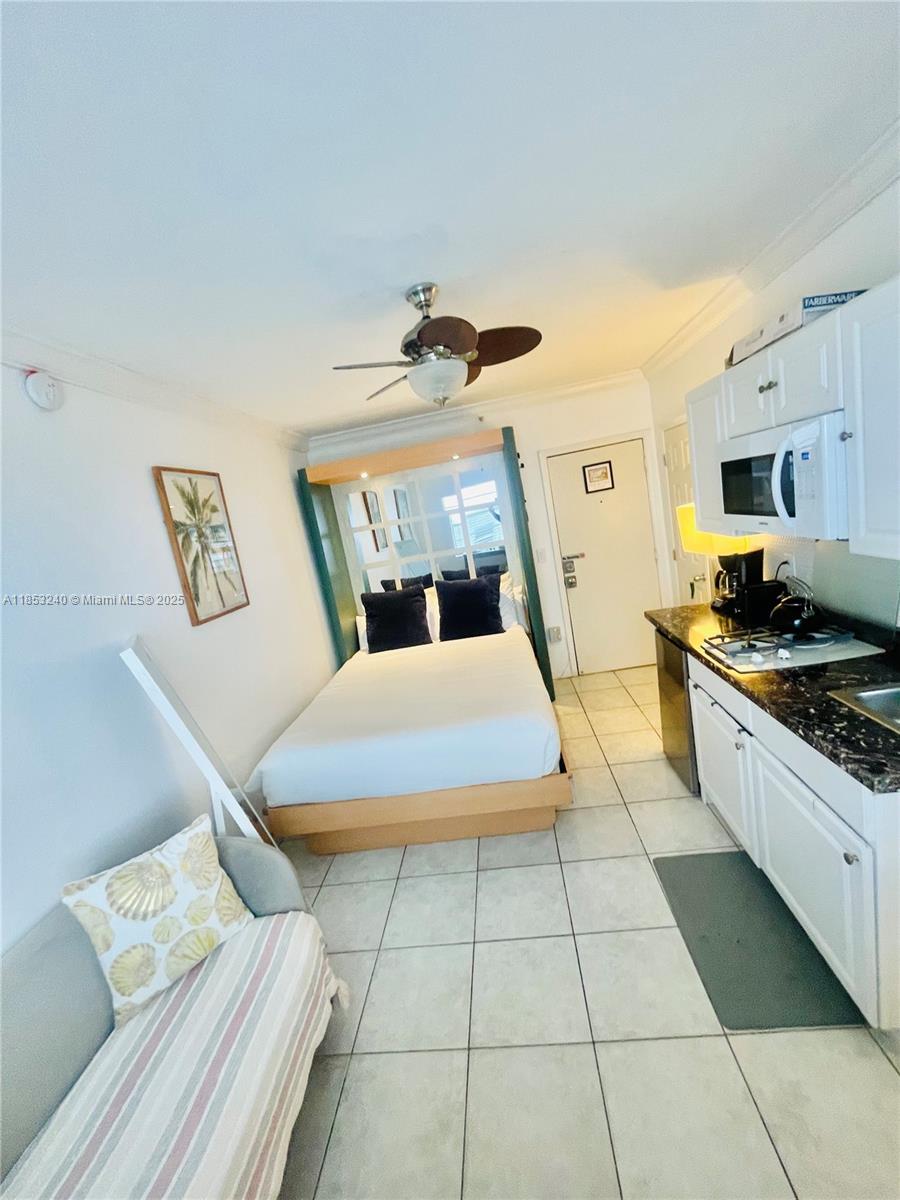 335 Ocean Dr 335