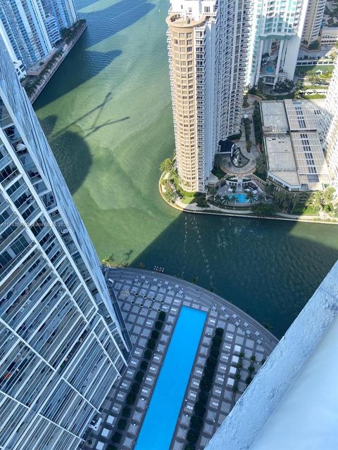 495 Brickell Ave 5706 Miami FL 33131