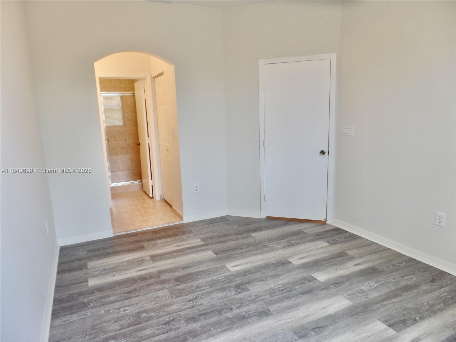 PEMBROKE CAY CONDO - Residential Lease