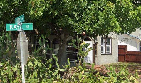 739 Kaye St 0 West Palm Beach FL 33405