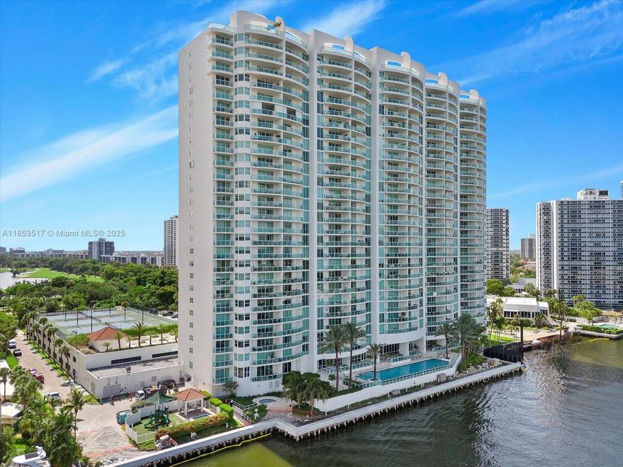 4BR / 5BA W SPECTACULAR OCEAN AND INTRACOASTAL VIEWS.
Wake up to breathtaking panoramic views of the ocean, Intracoastal, and Golden Beach from this spacious luxury condo in Aventura’s prestigious Hamptons South. Fully furnished for immediate move-in.
Enjoy resort-style amenities: swimming pools, hot tub, tennis, racquetball, spa, gym, private movie theatre, clubhouse, and indoor basketball court. Walk to Aventura Mall, top restaurants, and places of worship. 
Unit can also be rented for less than a year.