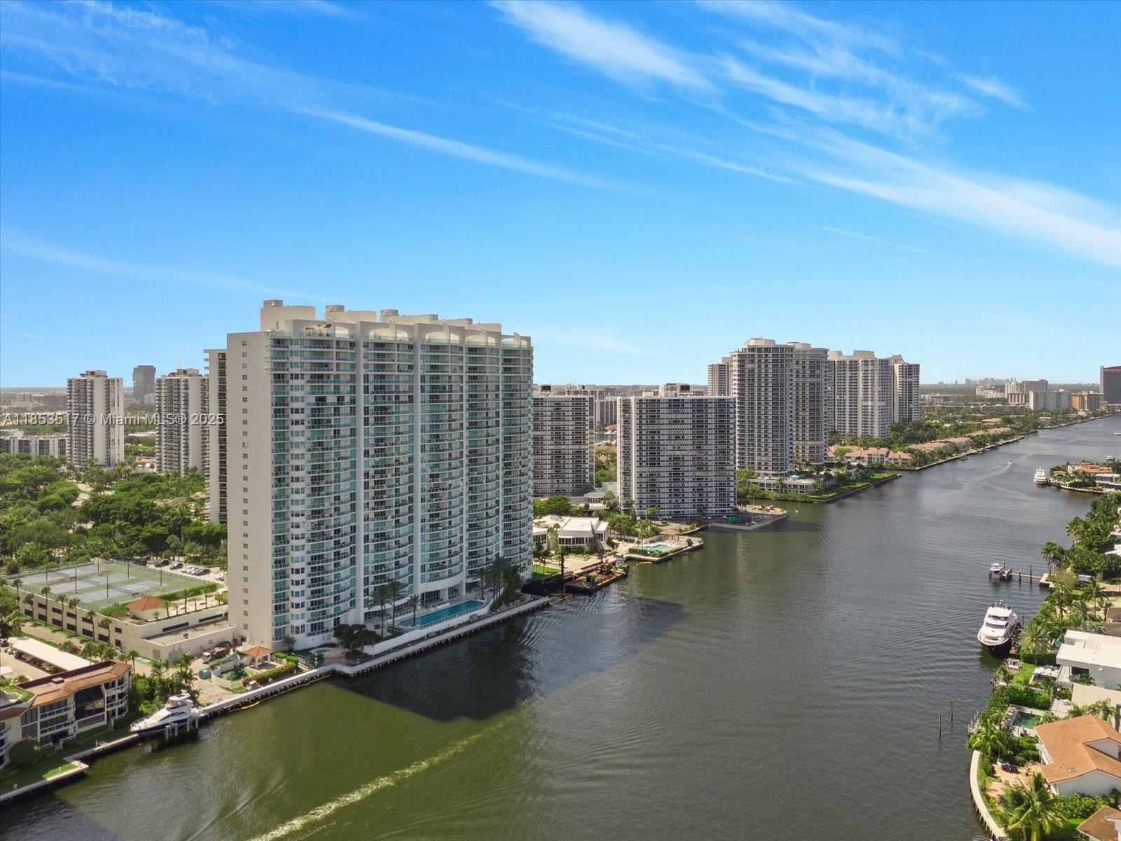 HAMPTONS SOUTH CONDO - Residential Lease