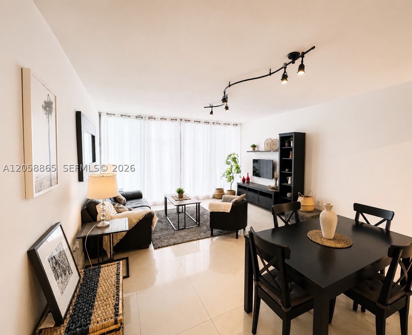 3505 S Ocean Dr 411