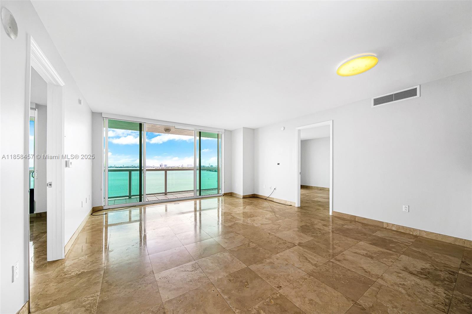 1800 N Bayshore Dr 1707