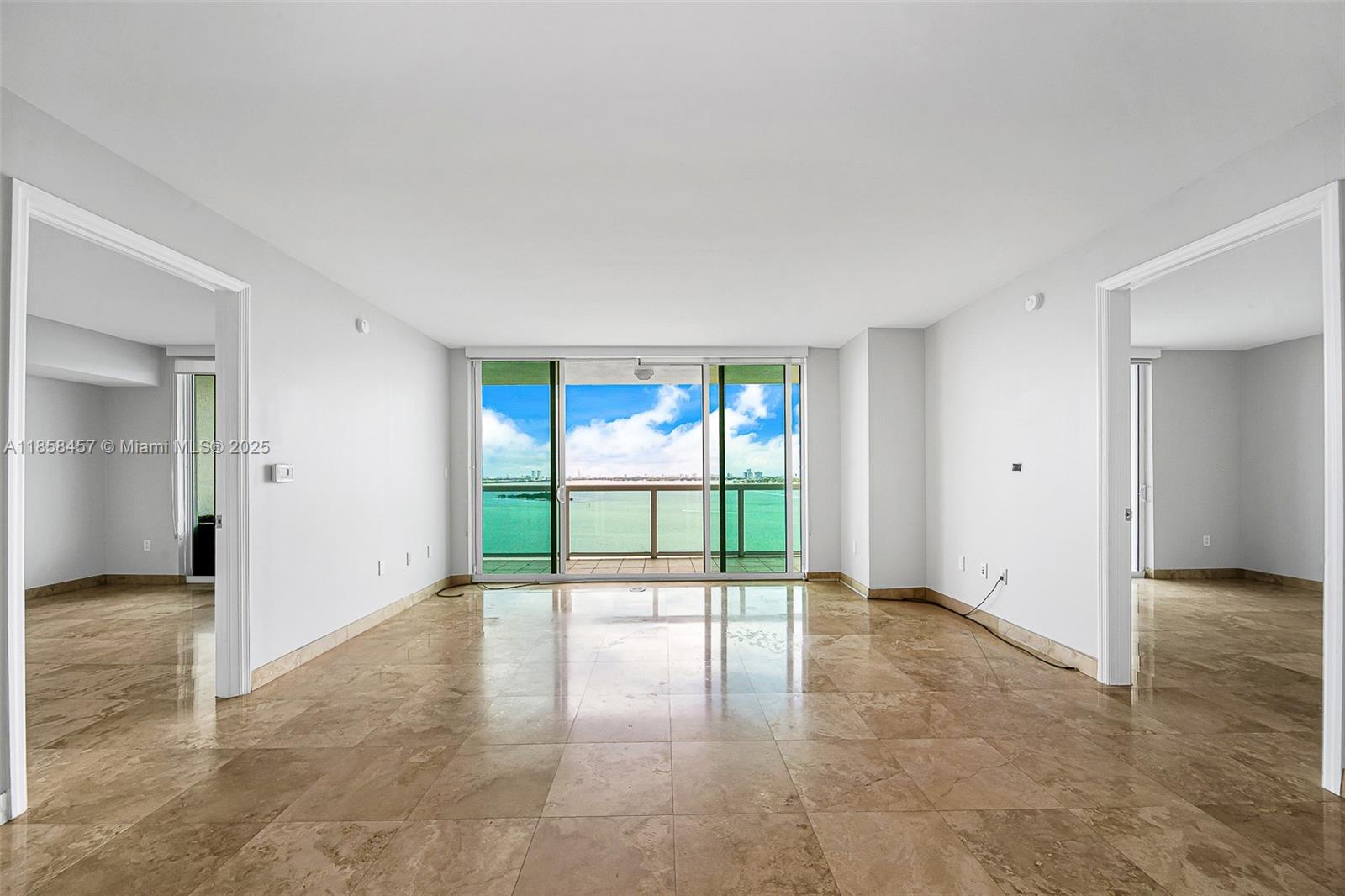 1800 N Bayshore Dr 1707