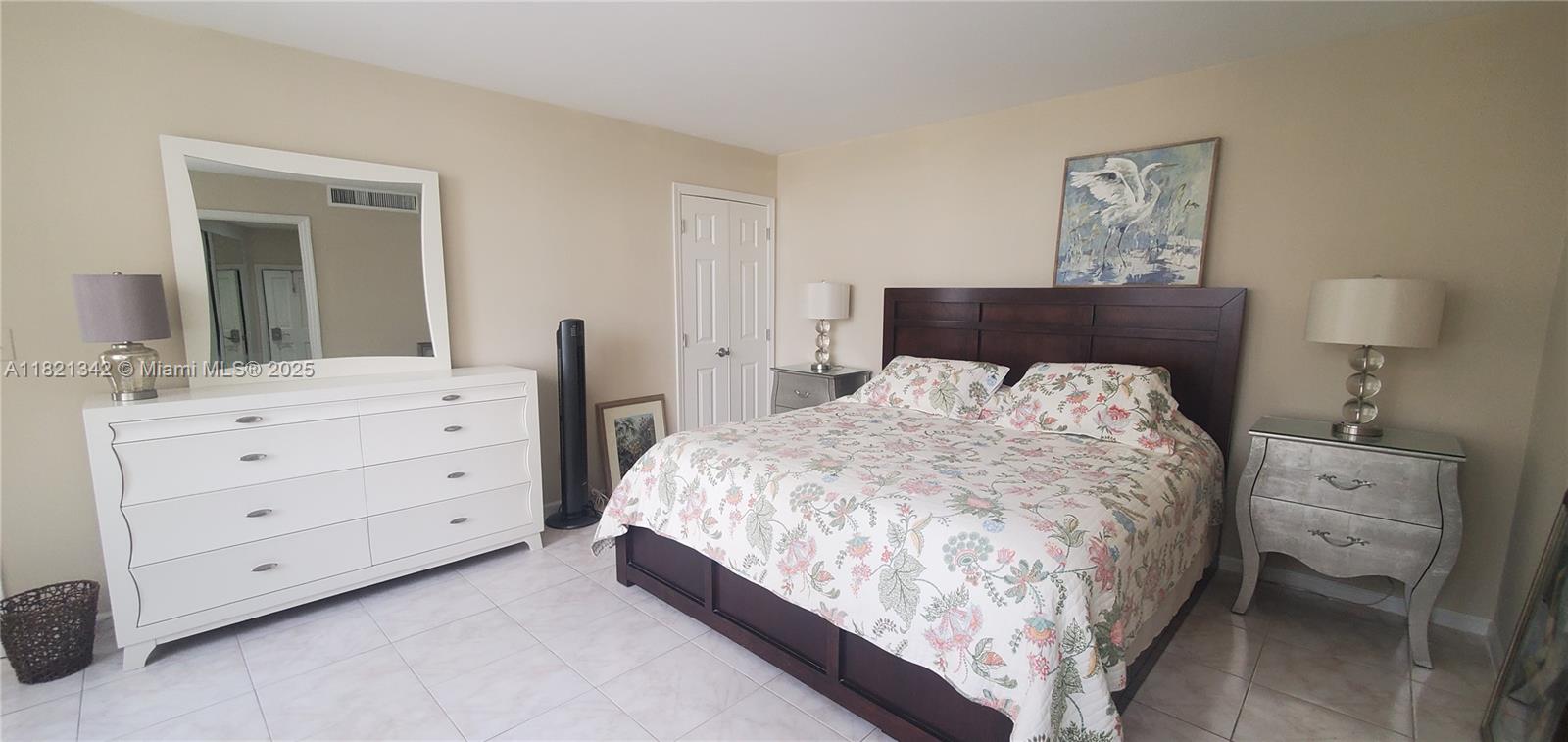 2800 N Ocean Dr B-15A