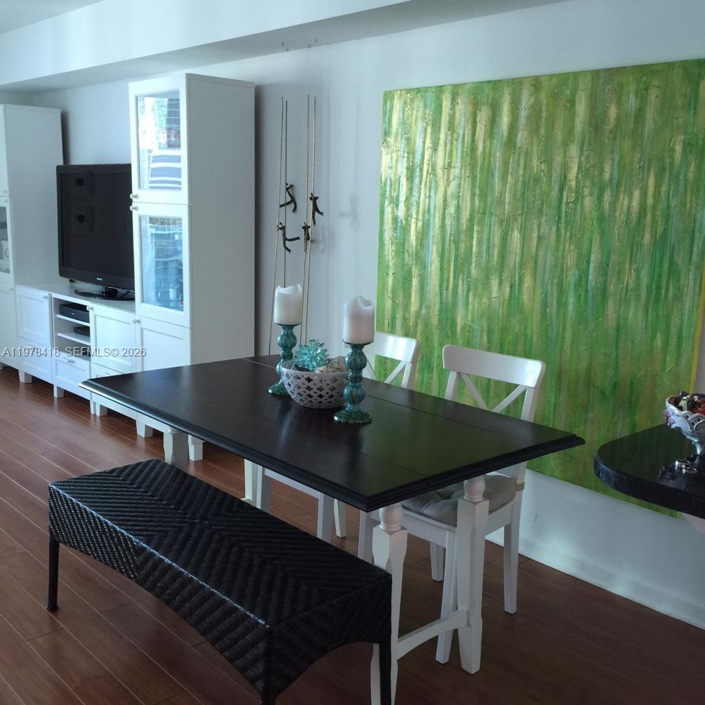 BRICKELL ON THE RIVER N T - Residential Lease