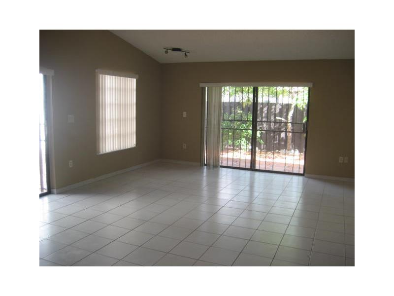 GLADEWIND HGTS - Residential Lease