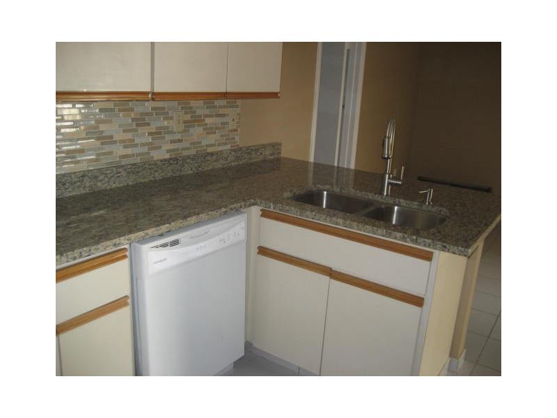 GLADEWIND HGTS - Residential Lease