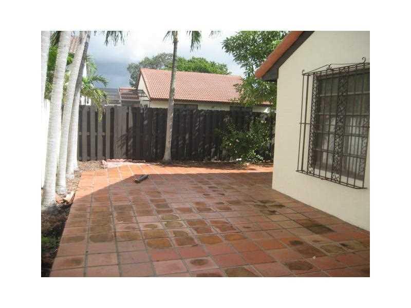 GLADEWIND HGTS - Residential Lease