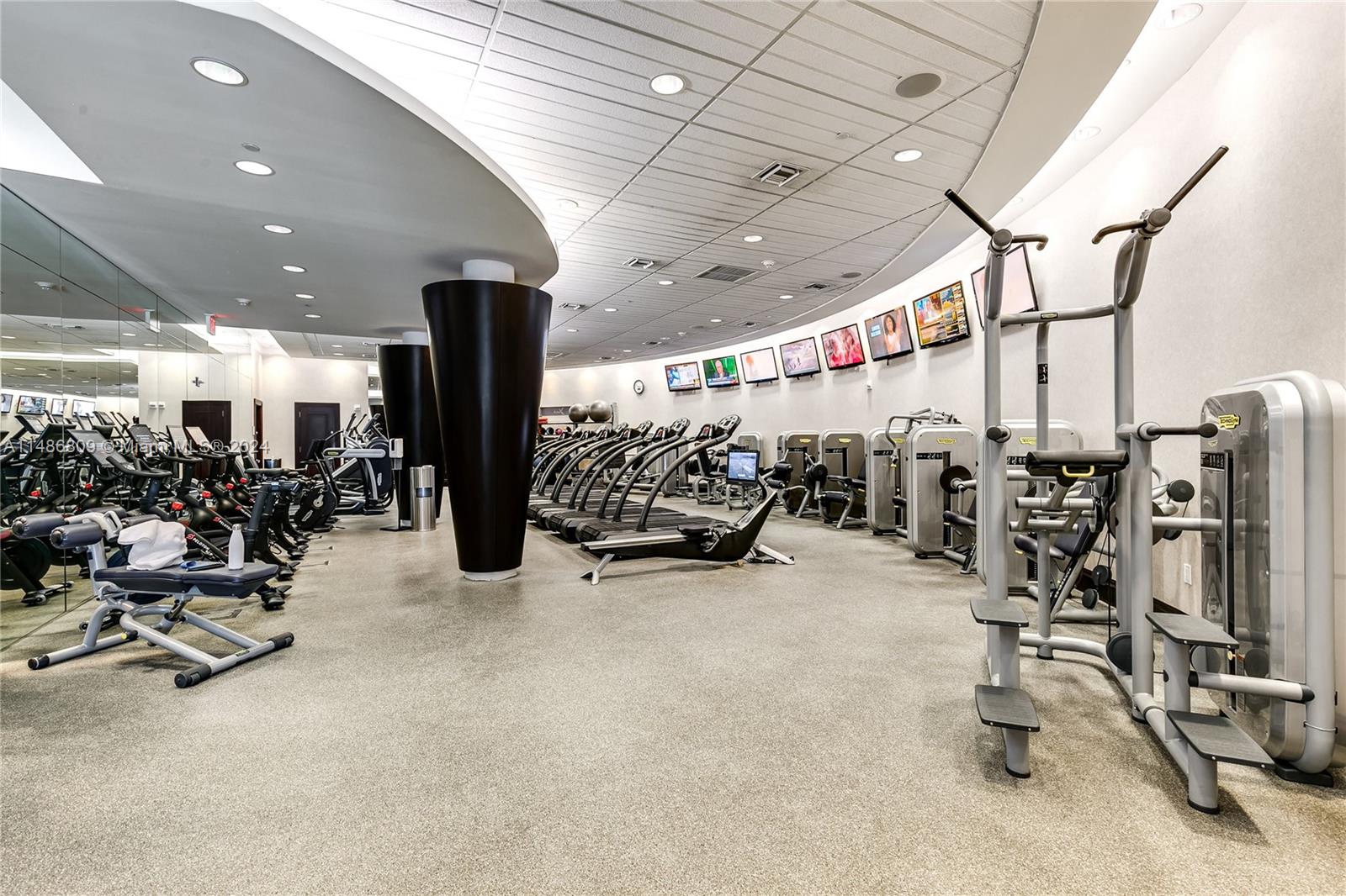 THE RESIDENCES AT THE BAT - Residential