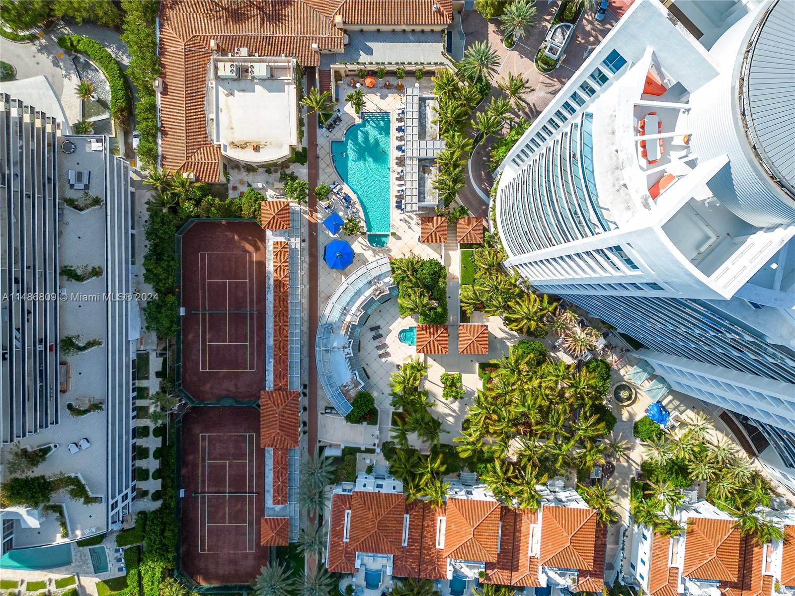 THE RESIDENCES AT THE BAT - Residential