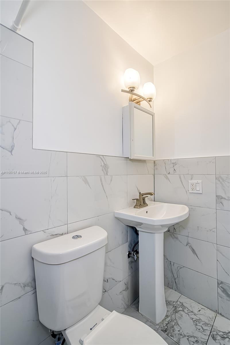 TRANQUILLA CONDO - Residential Lease